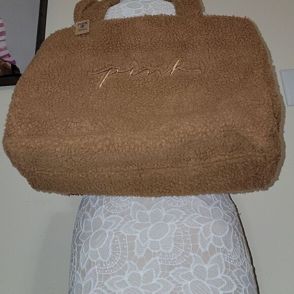 NWT Pink Victoria's Secret Cozy Teddy Bear Plush Sherpa Large Tote Bag - Picture 4 of 9